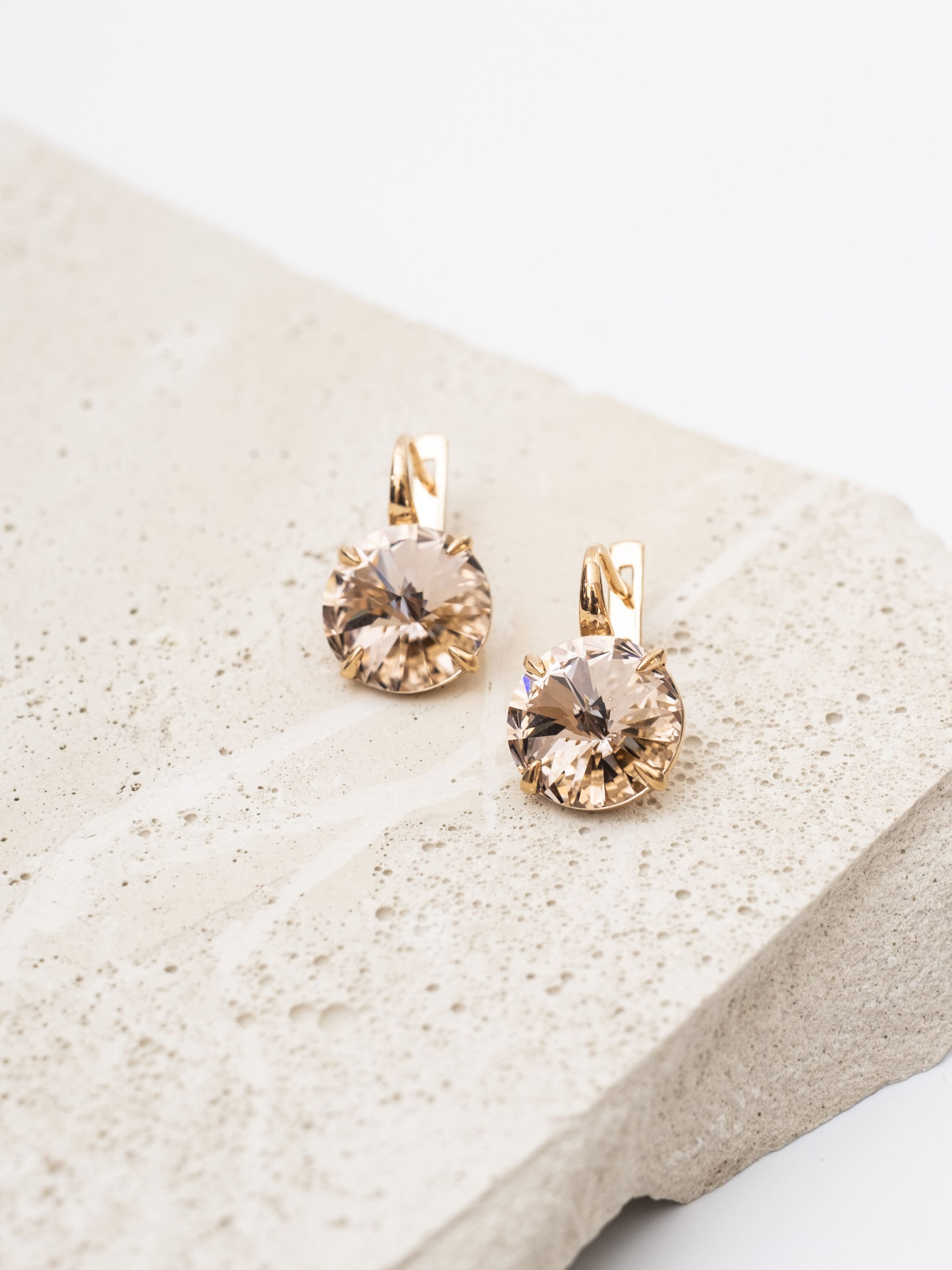peelerie earrings-with-crystals